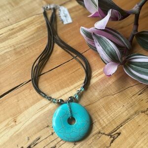 NWT “Jewels by Park Lane” Turquoise Pendant Necklace